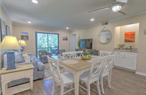 Folly Field Casa | Beautiful Hilton Head Island Oasis - Resort 2 BDR
