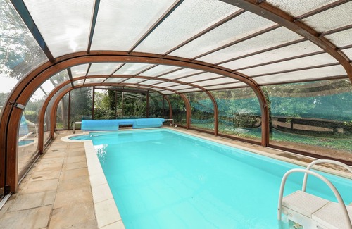 Saint-Pol-de-Leon Casa | Hermosa casa de vacaciones en Santec Francia con piscina