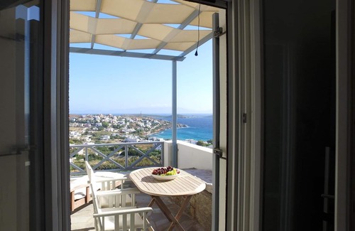 Azolimnos Casa | Bonita casa de vacaciones con excelentes vistas al mar, wifi, 6 pers. | Syros, Cícladas