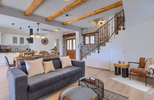Marcenegla Casa | Hermosa casa en Buzet con sauna