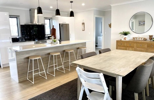 Mangakino Casa | Beautiful Home in Mangakino with New Spa