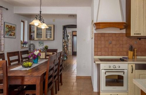 Sveta Nedelja Casa | Preciosa casa en Nedescina con WiFi