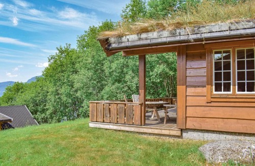 Olden Casa | Beautiful home in Olden with 3 Bedrooms and WiFi