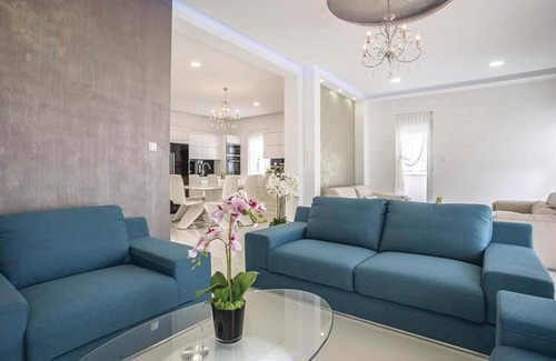 Stobrec Casa | Hermosa casa en Stobrec con sauna