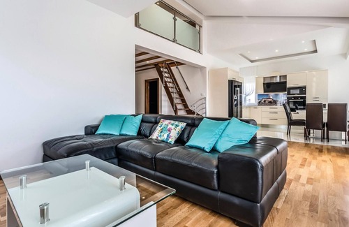 Stobrec Casa | Hermosa casa en Stobrec con sauna