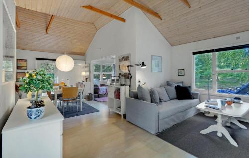 Hoensinge Casa | Beautiful Home In Vig With Wifi
