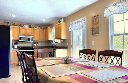 Branson Casa | Beautiful Home Nestled On 2 Acres Near Cox Medical Center & Branson Landing