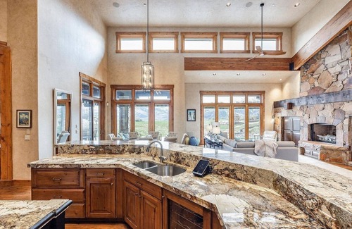 The Preserve Casa | Beautiful home on Snow Berry Ridge, capturing amazing views of the Park City