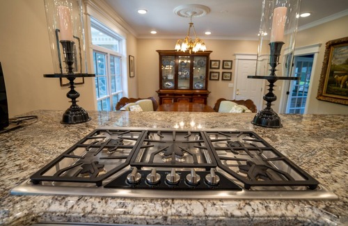 Carbondale Casa | Beautiful Home with Hot Tub, Community Pool, and Screened in Porch