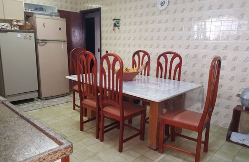 Balneario Remanso Casa | Hermosa casa a 300 metros de la playa del centro, con piscina