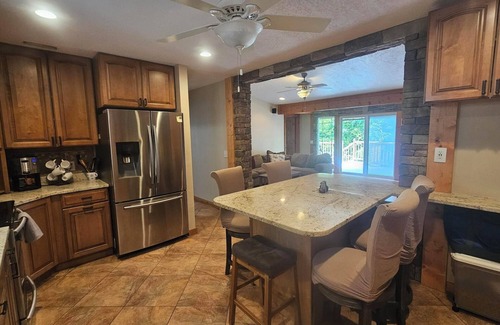 Mills River Casa | Beautiful house on the hill with private pool, hot tub and full work out room!