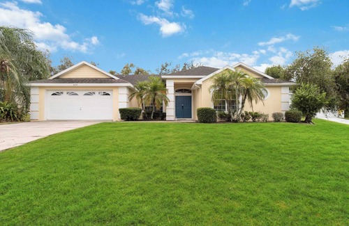 Sunridge Woods Casa | Beautiful House- Pool- Star Wars Game Room