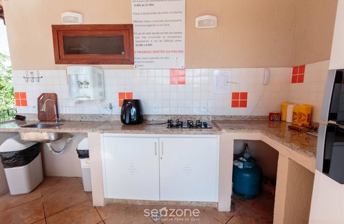 Taperapua Beach Apartamento | Beautiful House With Pool & Barbecue Ura0015