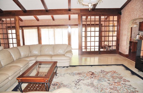 Stroudsburg Casa | Beautiful house with new hot tub, private heated swimming pool, 6 BR/6BA