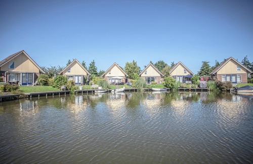 Medemblik Casa | Hermosa casa con embarcadero cerca de IJsselmeer