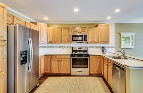 Round Lake Casa | Beautiful Huge Lakefront Remodeled Home with Incredible Views