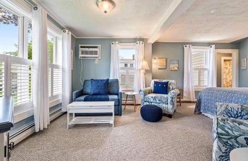 Ogunquit Casa | Beautiful inn ideal location Suite 2 Sea Cliffs