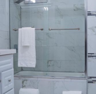 Garden Court Apartamento | Beautiful Irving two bedroom apartment