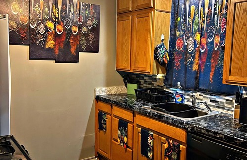 Taylor Casa | Beautiful Kid-Friendly Home In Taylor Close To Airport With Wi-Fi