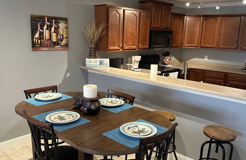Alexander City Condominio | Beautiful Lake Views