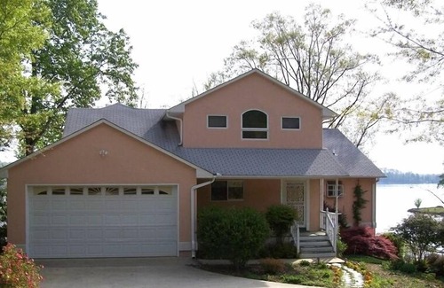 Seneca Casa | Hermoso alquiler frente al lago en el lago Keowee cerca de Clemson