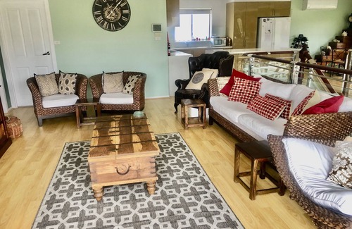 Malua Bay Casa | Beautiful large home sleeps 12 Sea views 2 minutes to beach Pet friendly
