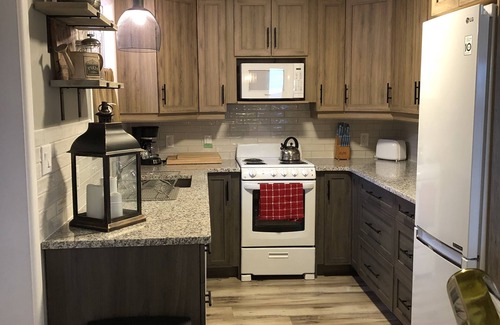 Sarnia Casa | Beautiful Luxurious Lake front retreat