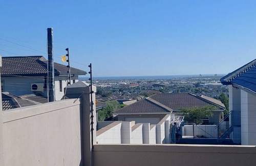 Strand Cabina | Beautiful luxury apartment, set in quiet area in a nice garden, 10 min from beach