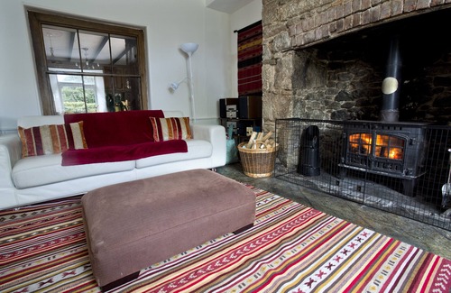 Stenalees Otro | Beautiful Mena Farm, Lanivet, Bodmin - 3 x Bedrooms, Cosy, Family & Dog-Friendly