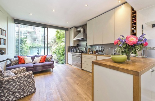 Golborne Casa | Beautiful Mews House - Notting Hill (PBM)