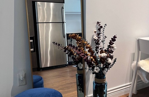 Mont-Royal Condominio | Beautiful, modern condo, fully furnished and equipped, 20 mins from Downtown MTL