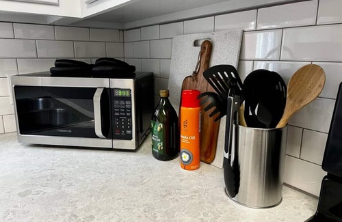 Ottawa Apartamento | Beautiful Modern Home near Toledo Hospital & UT