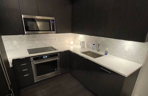 Bathurst Quay Casa | Beautiful Modern townhome in heart of downtown Toronto