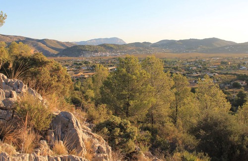 Jalón Villa | Hermosa villa de naturaleza en alquiler en Jalón. Cerca de la playa de Calpe ...