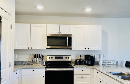 Fort Mohave Casa | Beautiful New 4 Bedroom, 2 Bath River Getaway Home, close to Casinos