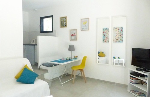 Sommieres Apartamento | Hermosas F2 nuevos, cómodo, tranquilo, a 2 pasos del centro de Sommieres
