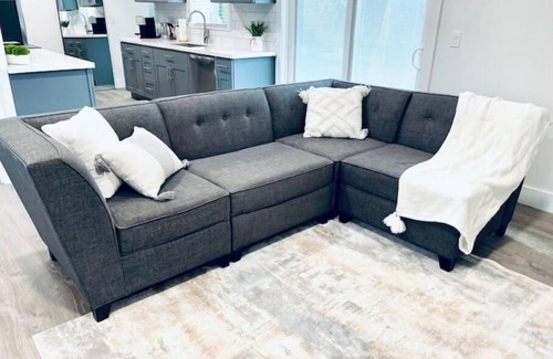 Everett Casa | Beautiful NEW Rambler style