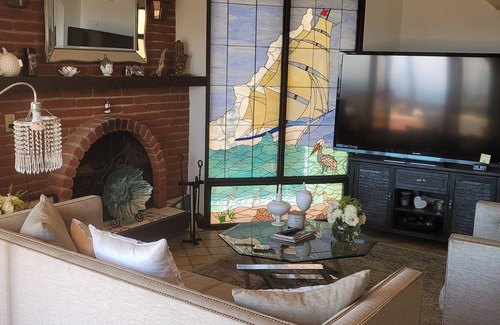 La Fonda Casa | Beautiful ocean front community home with a private beach!