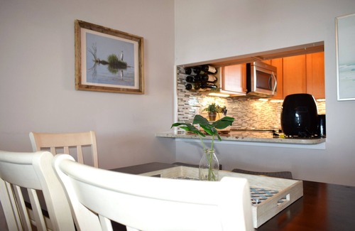 Long Beach Condominio | Beautiful Oceanfront Caswell Beach Condo!