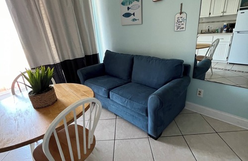 South Peninsula Historic District Complejo | Beautiful Oceanview with Queen size bed unit 317