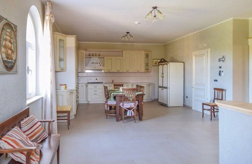 Castrovillari Villa | Casa de vacaciones privada con jacuzzi, WIFI, piscina privada, patio, vista panorámica