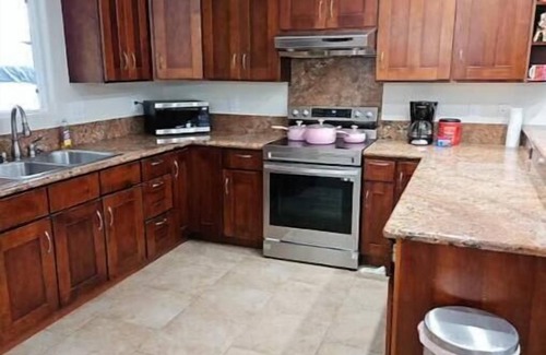Keaau Casa | Beautiful Paradise Park Hale