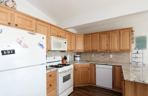 Beach Haven West Casa | Beautiful Pet Friendly Lagoonfront Ranch in Beach Haven West!