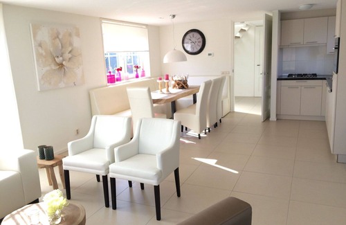 West-Graftdijk Casa | Maravillosa casa de vacaciones privada para 10 personas con WIFI, piscina, TV y terraza