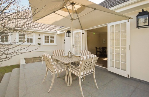 Somerset West Cabaña | Hermosa casa privada con increíbles vistas a la montaña y una gran ubicación