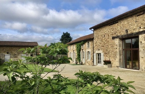 Breuilaufa Casa | Hermosa finca privada, con piscina climatizada, en un lugar encantador