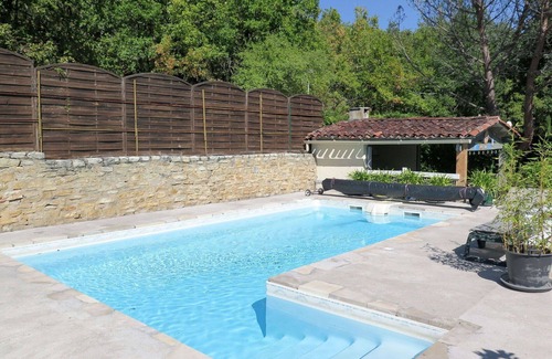 Lamagdelaine Casa | Estupenda casa de vacaciones privada con piscina privada, WIFI, TV, terraza y mascotas permitida