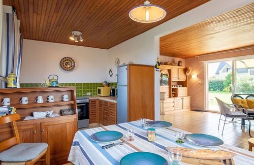 Kerlouan Casa | Maravillosa casa de vacaciones privada para 6 personas con WIFI, TV, terraza y mascotas permitida