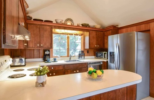 Truro Casa | Beautiful Private home in Truro with bonus Cottage!