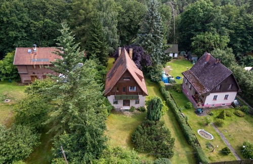 Dobren Casa | Maravillosa casa de vacaciones privada para 6 personas con TV, patio y mascotas permitida